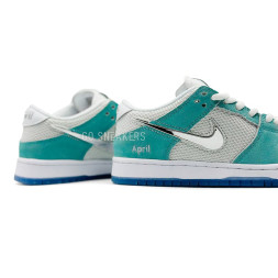 Nike SB Dunk Low April Skateboards