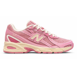 New Balance 740 Pink/White