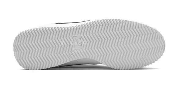 Унисекс кроссовки Nike Cortez Basic Leather 'White Black'