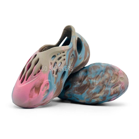 Унисекс кроссовки для бега Adidas Yeezy Foam Runer Grey/Blue Multi 