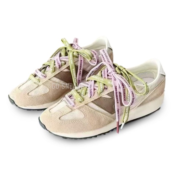 Женские кроссовки New Balance 327 White/Beige