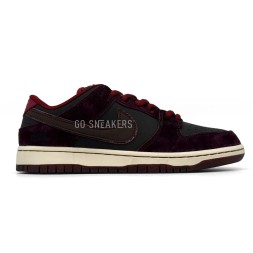 RIOT Skateshop x Nike Dunk Low SB 'Mahogany Dark Beetroot'
