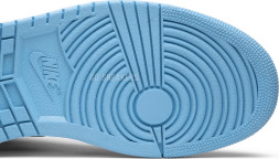 Женские кроссовки Nike Wmns Air Jordan 1 Retro High OG 'Blue Chill'