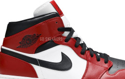 Nike Air Jordan 1 Mid 'Chicago Black Toe'