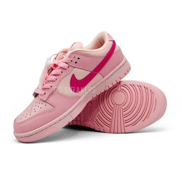Женские кроссовки Nike Dunk Low GS 'Triple Pink'