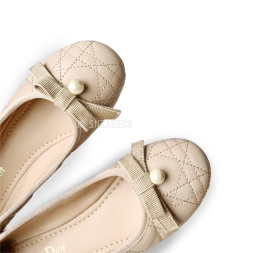 Dior Flats Beige